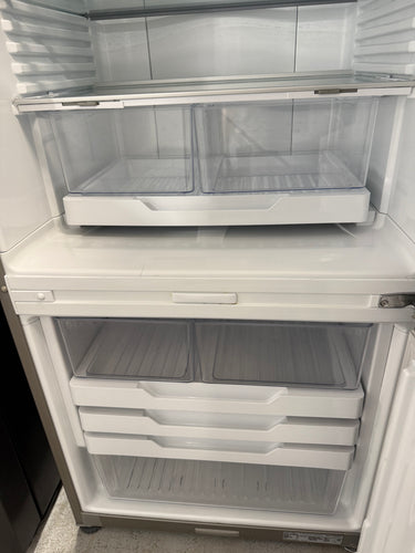 Factory second Fisher&Paykel 413L Bottom Mount Fridge Model: RF442BRPX6 - Second Hand Appliances Geebung